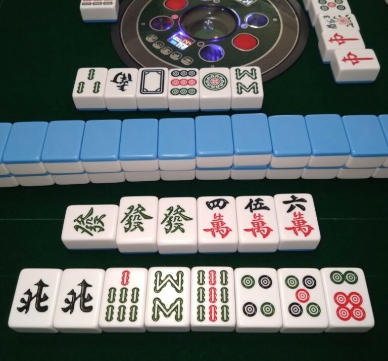 Initiation au Mahjong // samedi, 27 septembre 2025, 10:00