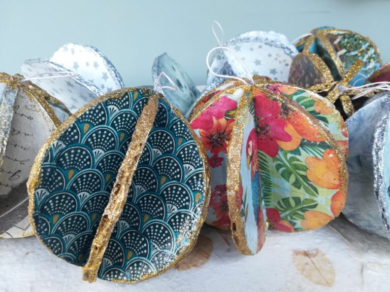 Boules de Noël Magiques