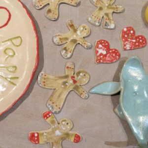 Céramique & Création : modelage et décorations de Noël // jeudi, 13 novembre 2025, 10:00