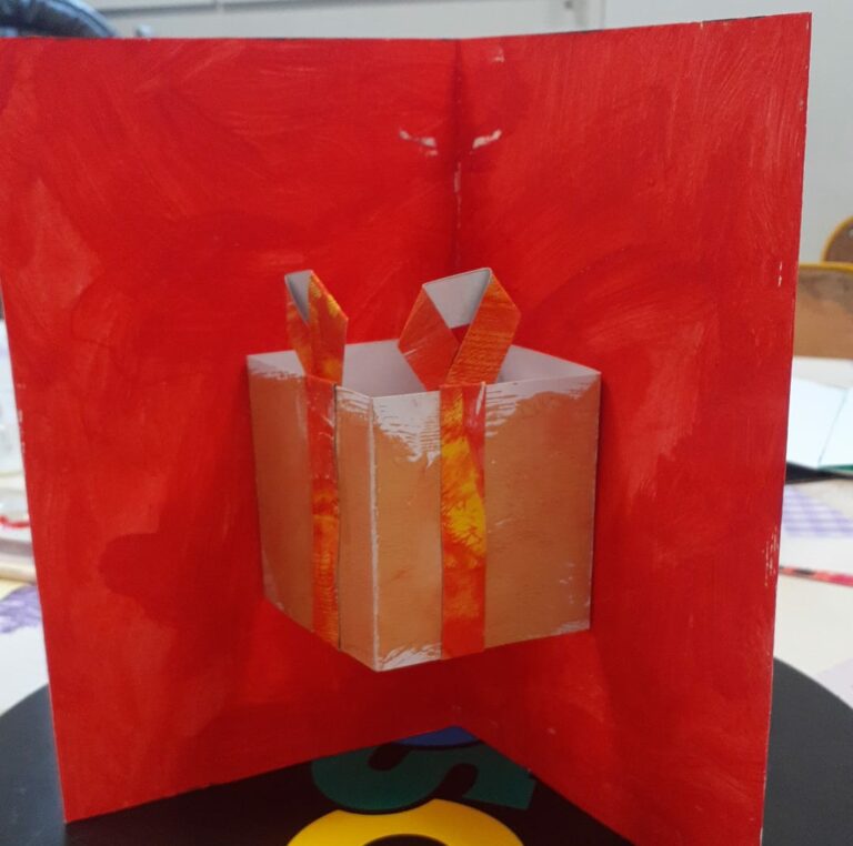 Curio’Créa – L’Atelier des Explorateurs Créatifs – 5 à 10 ans